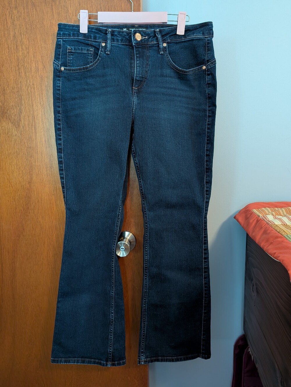 Lee Women’s Dark Indigo Mid Rise Slim Fit Boot Cut Jeans Size 12 Petite